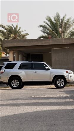 تۆیۆتا 4رەنەر